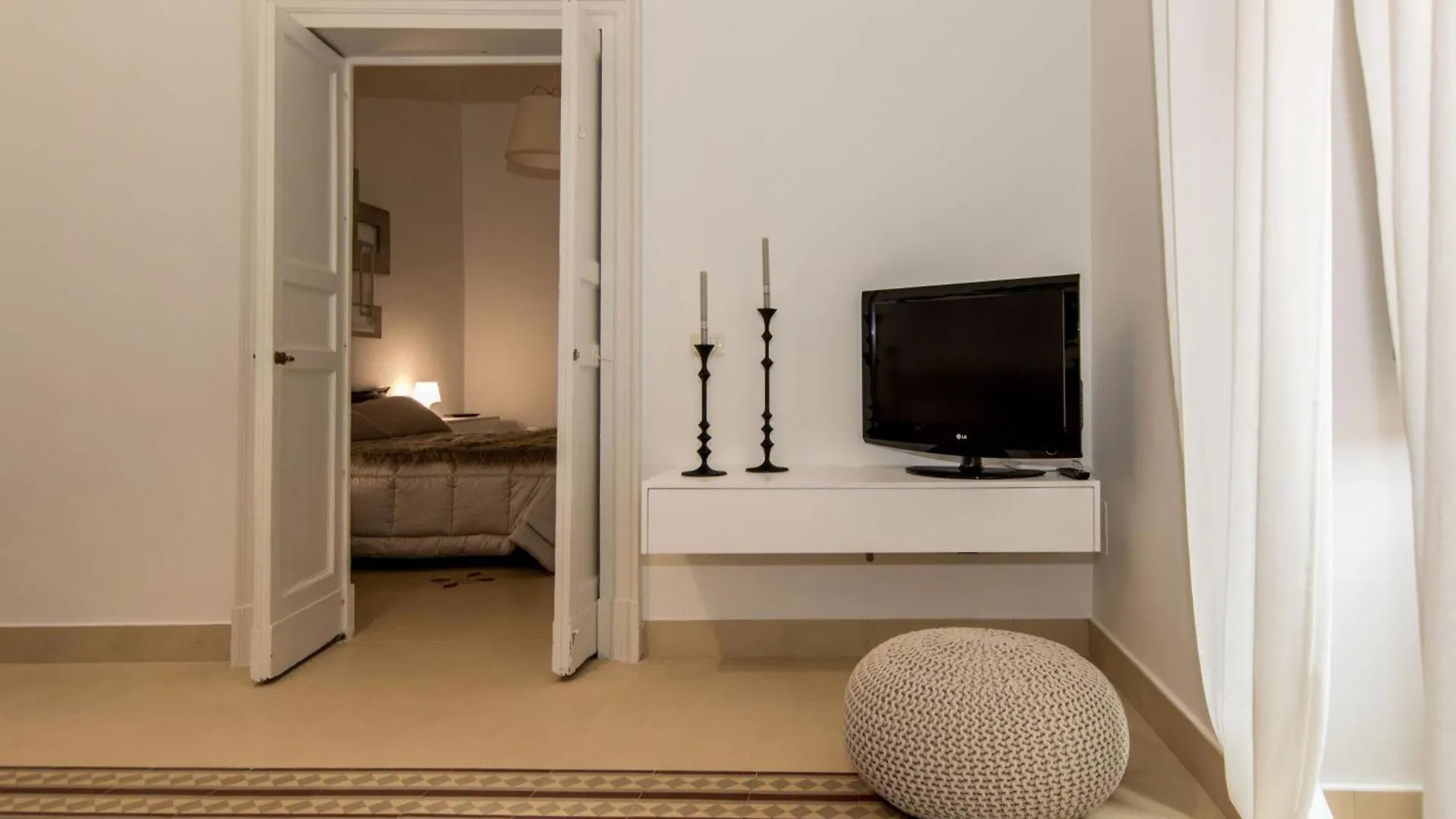 Etnart Gallery House كاتانيا شقة