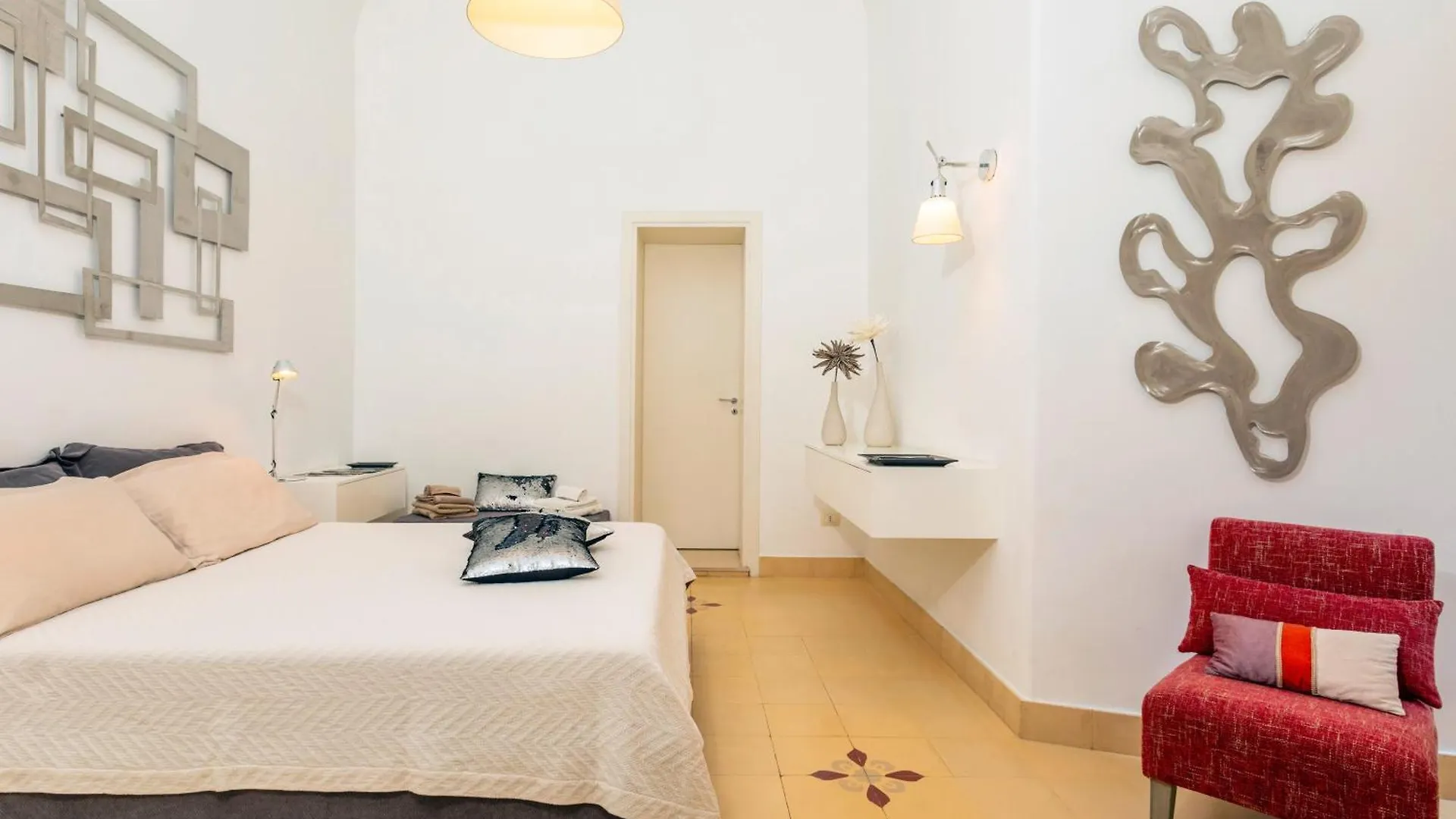 Etnart Gallery House كاتانيا