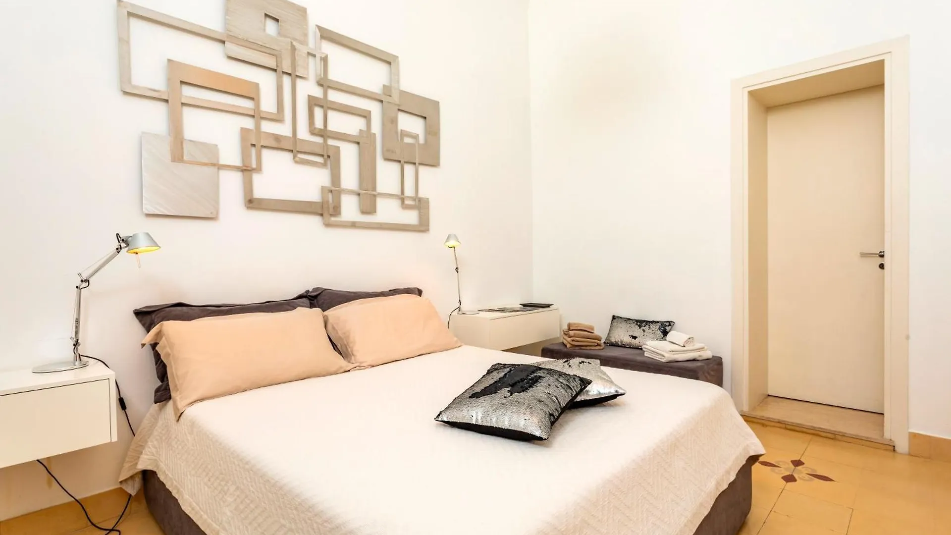 Etnart Gallery House Catania